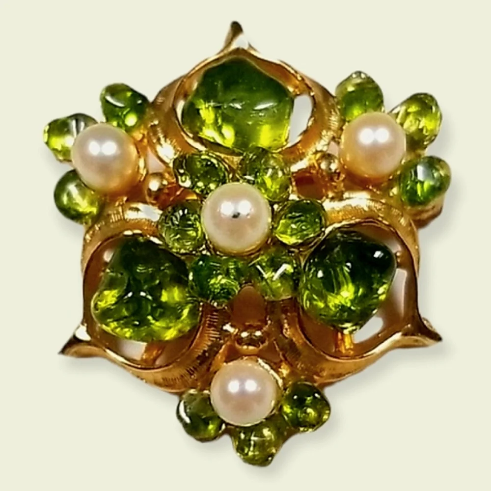 Vintage Faux Pearl Glass Stone Goldtone Brooch